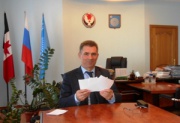 Глава Увинского района поддержал благотворительную акцию Почты России «Дерево добра»